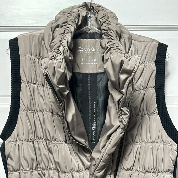 CALVIN KLEIN PERFORMANCE QUILTED PUFFER VEST Full Zip Taupe & Black Size XL - Picture 7 of 12